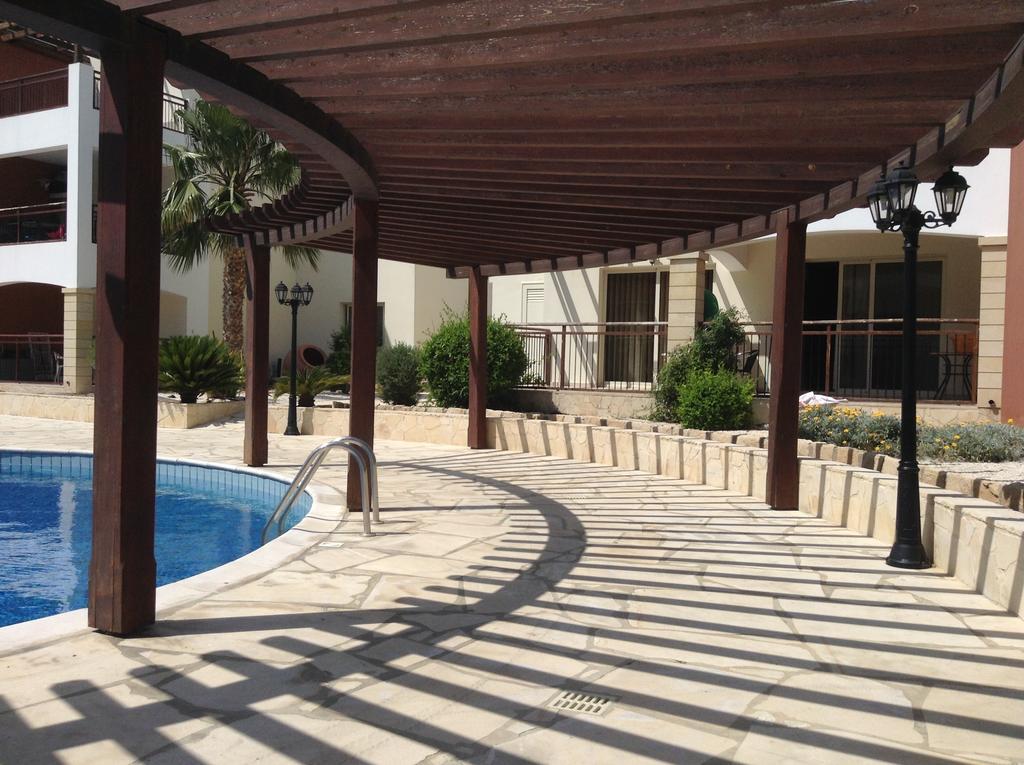 Adriana Holiday Resort Paphos Exterior foto
