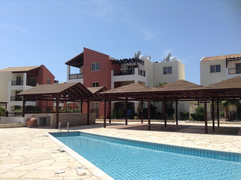 Adriana Holiday Resort Paphos Exterior foto