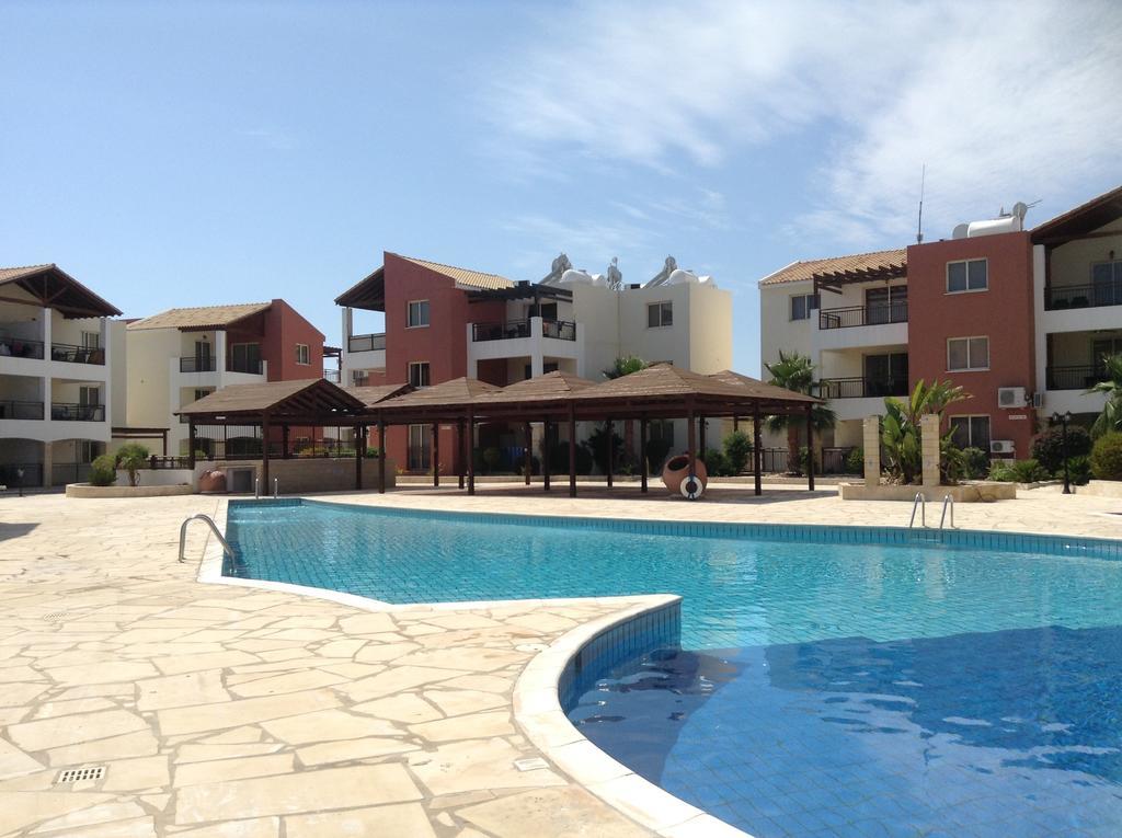 Adriana Holiday Resort Paphos Exterior foto