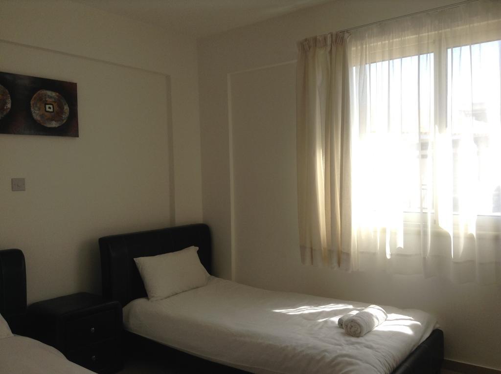 Adriana Holiday Resort Paphos Exterior foto