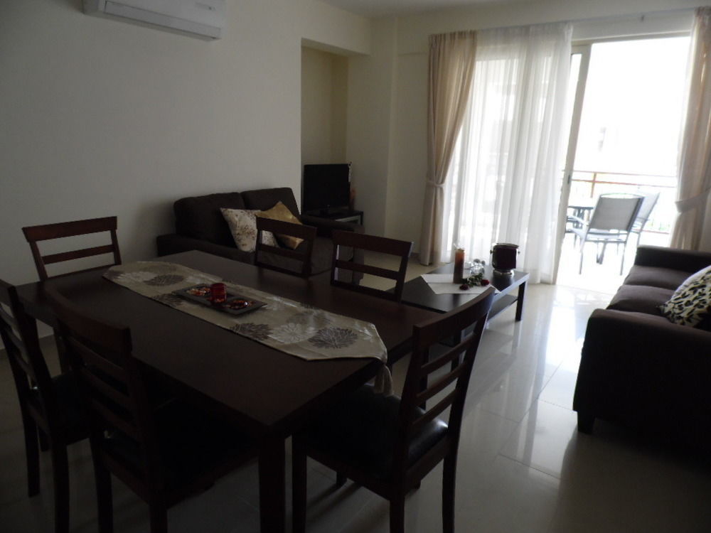 Adriana Holiday Resort Paphos Exterior foto